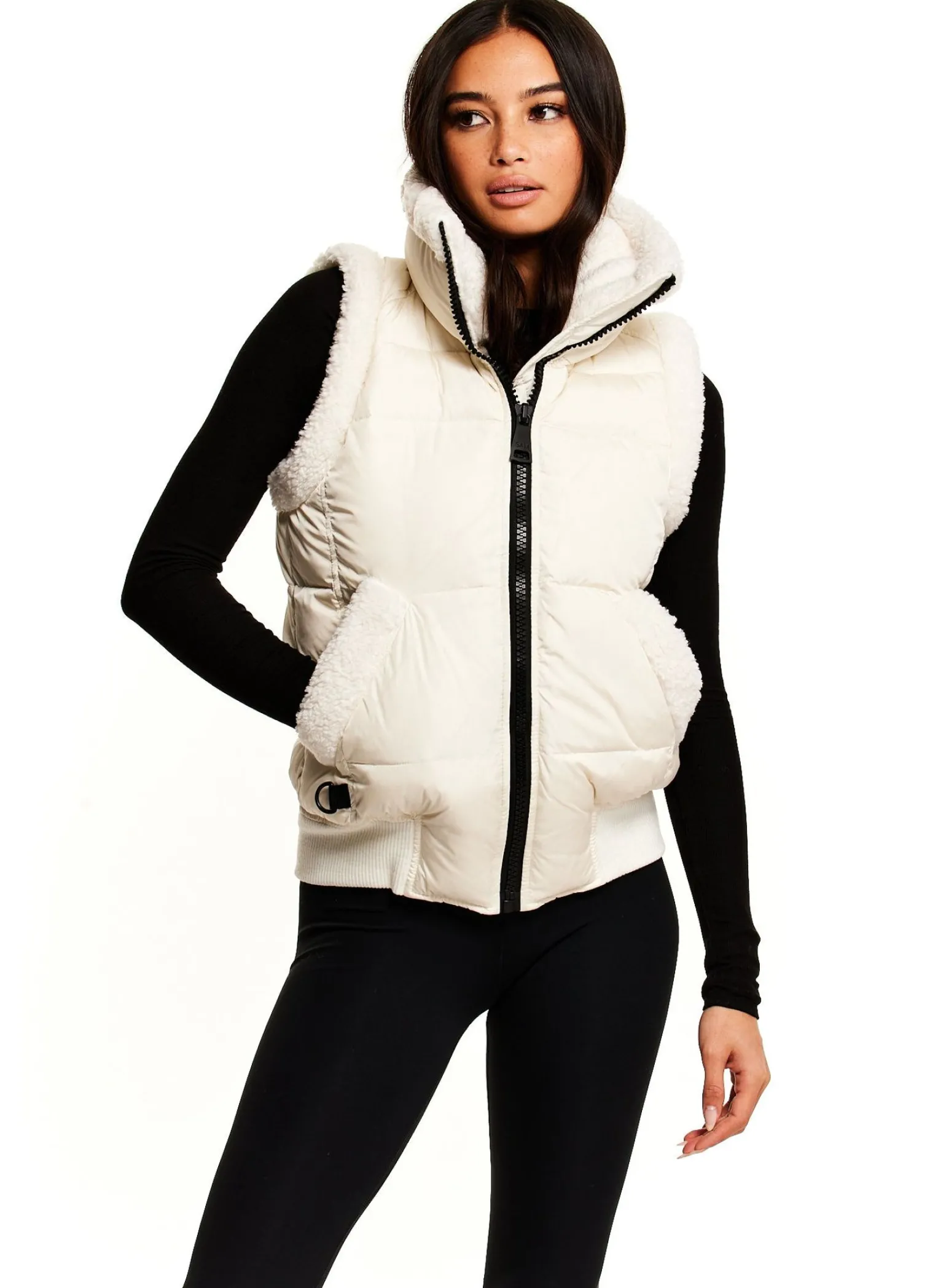 billie_vest_5-1.webp Billie Vest