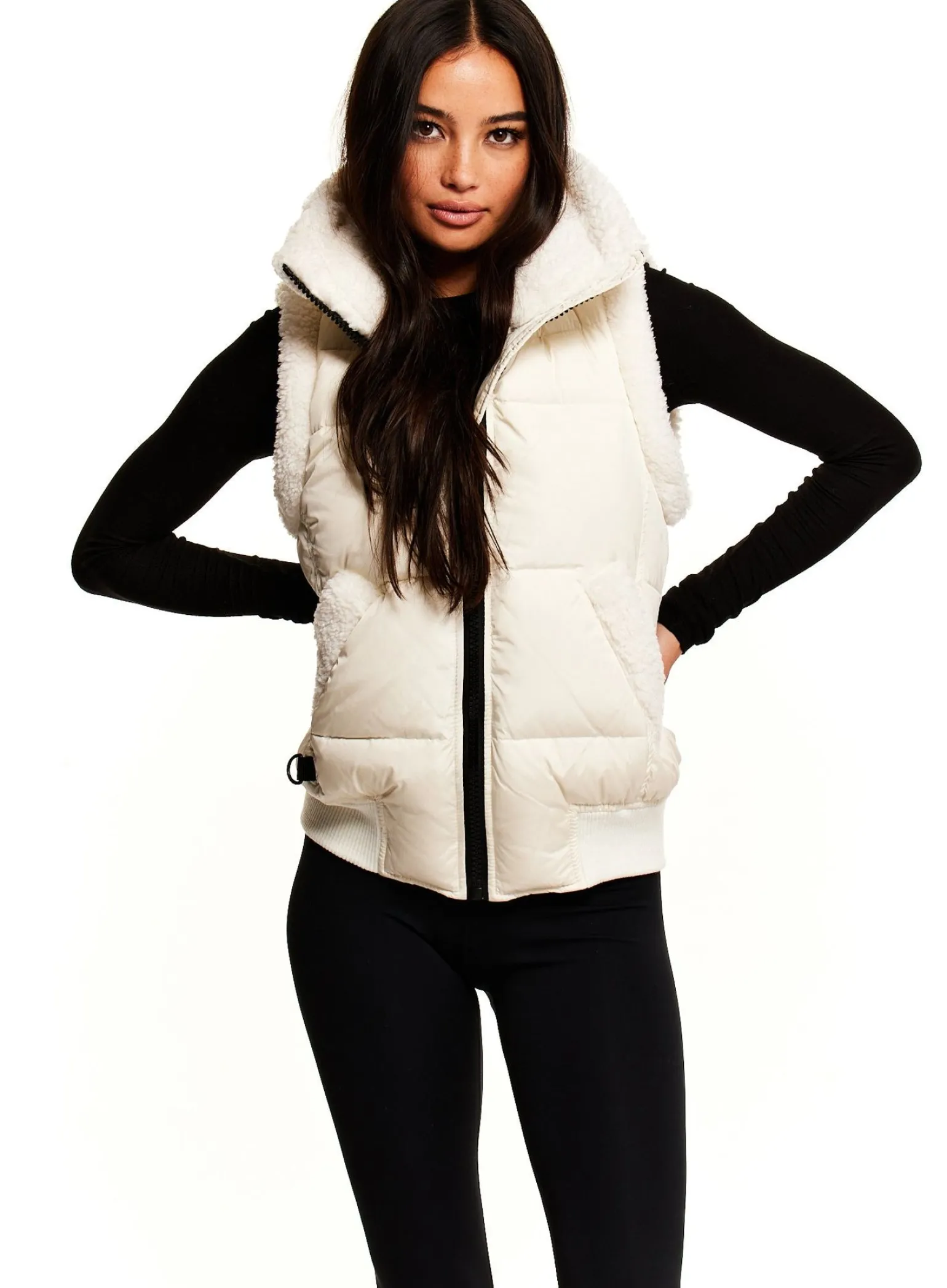 billie_vest_6-1.webp Billie Vest