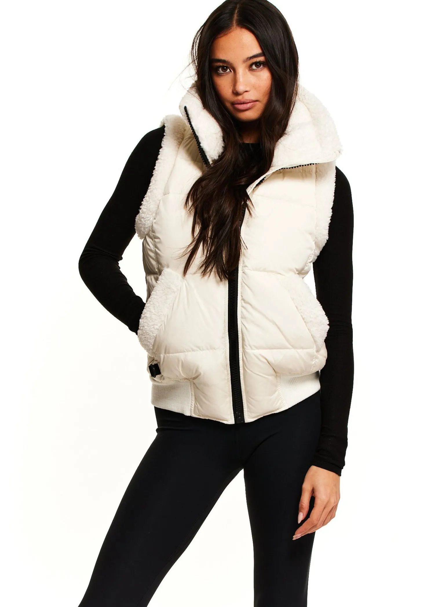 billie_vest_7-1.webp Billie Vest