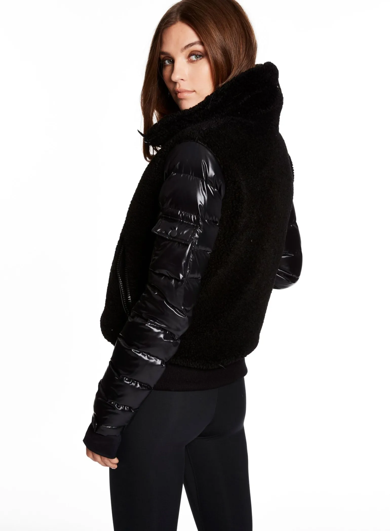 carson_8-3.webp Carson