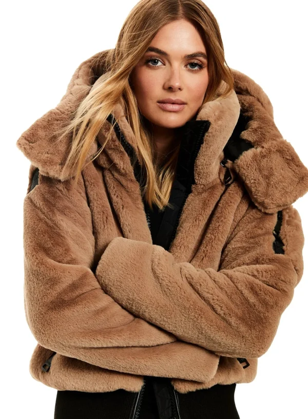 Faux Fur Nala