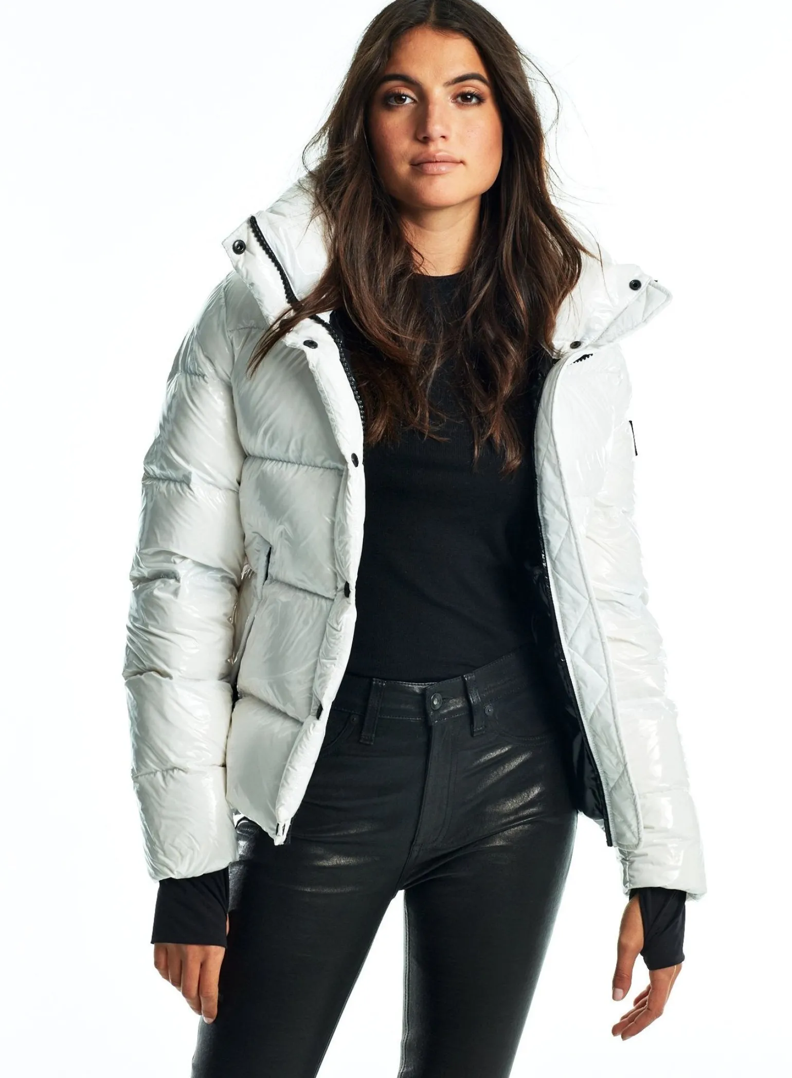 isabel_2-3.webp Isabel