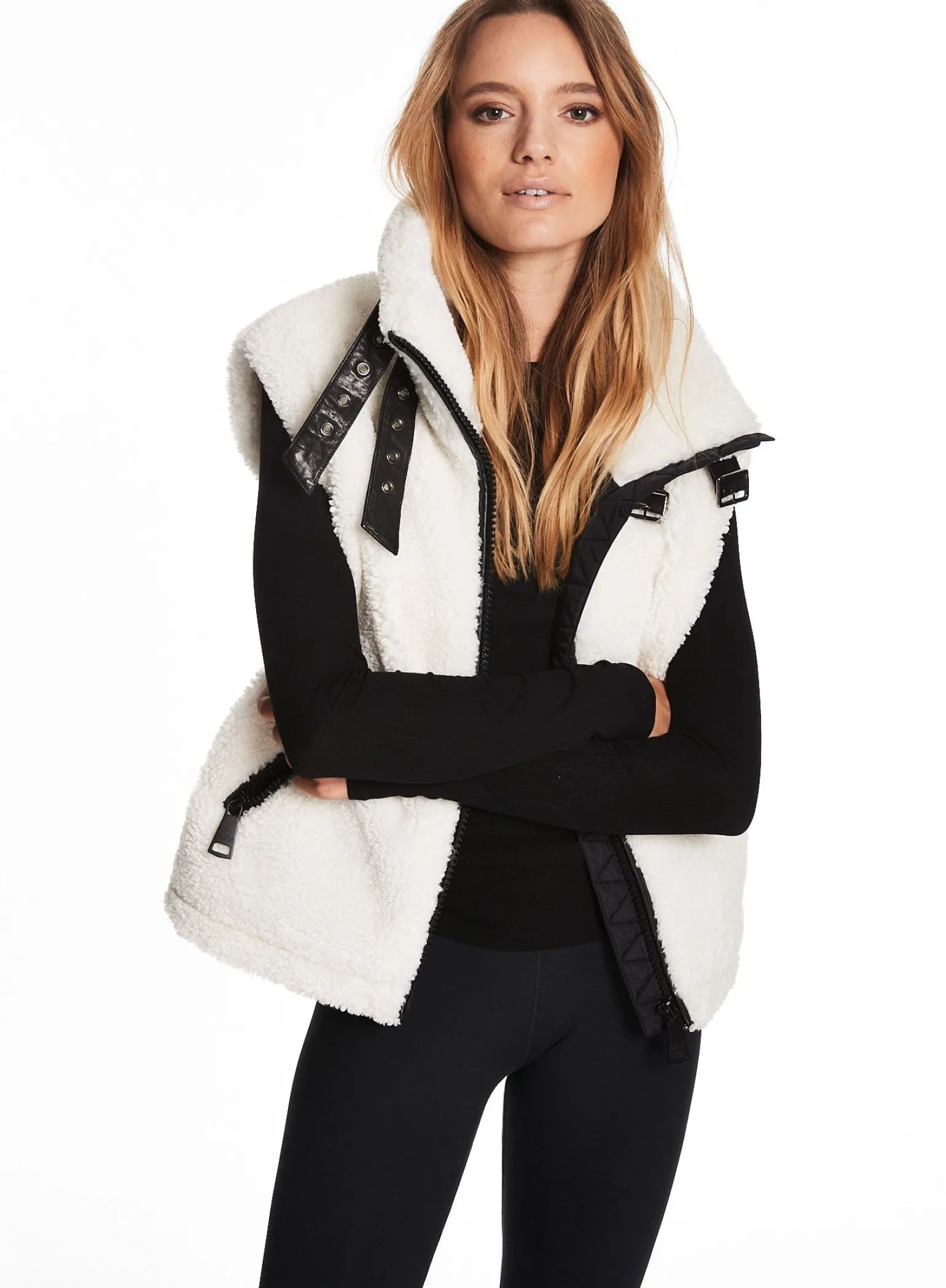 sherpa_vest_3.webp Sherpa Vest