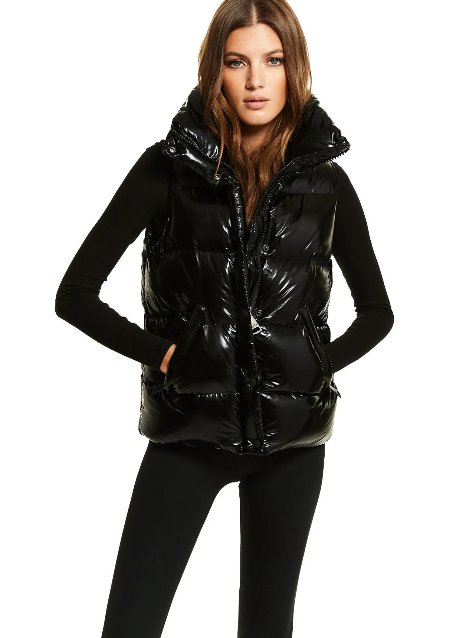 simone_vest_0-2.webp Simone Vest