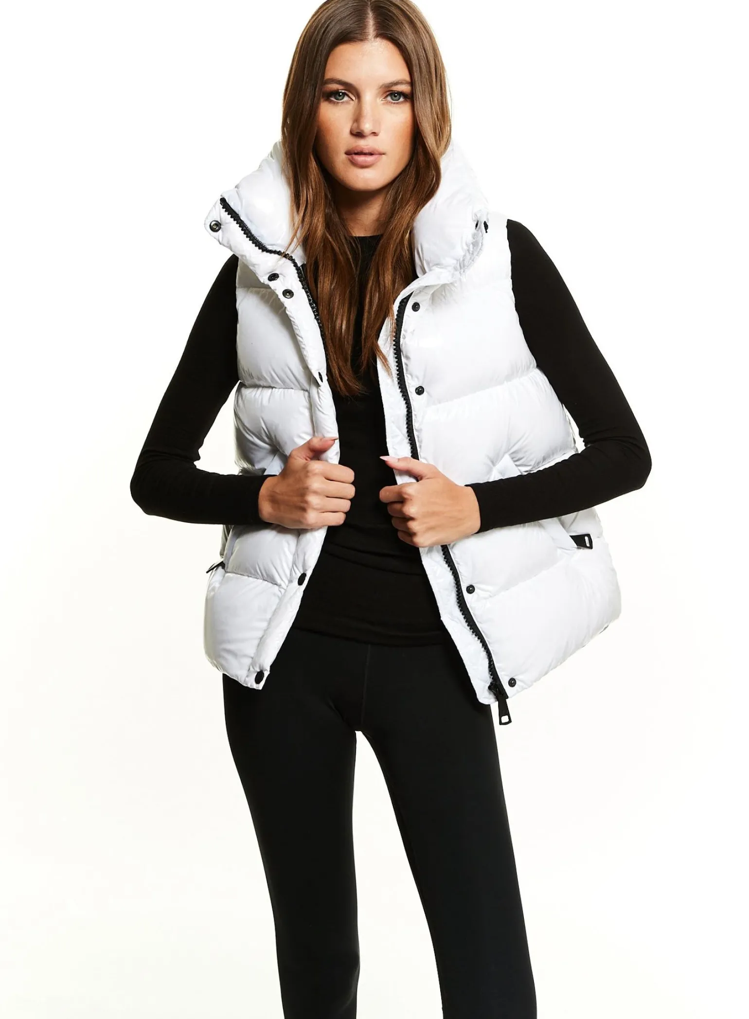 simone_vest_3-3.webp Simone Vest