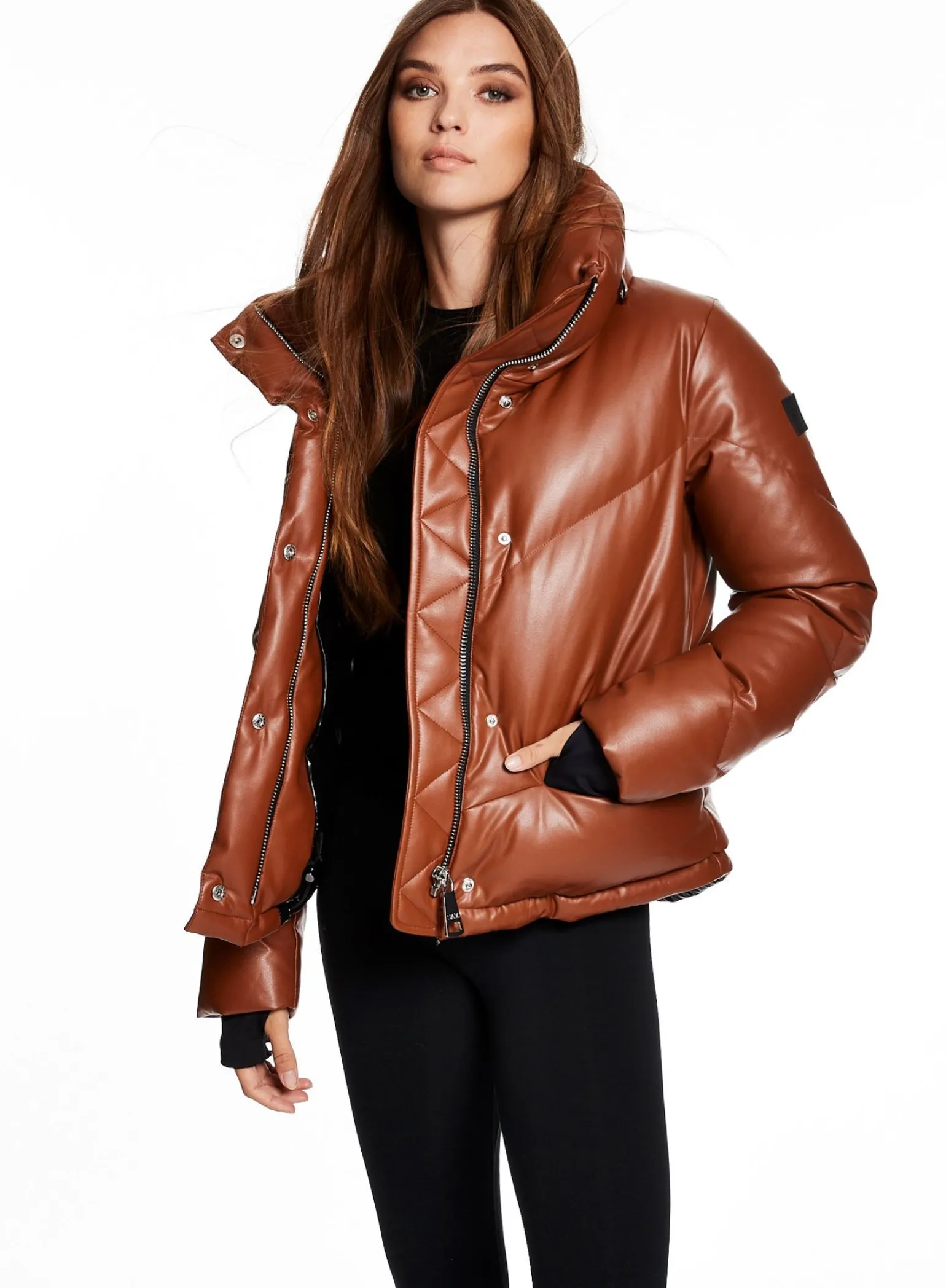 vegan_leather_athlete_10-1.webp Vegan Leather Athlete