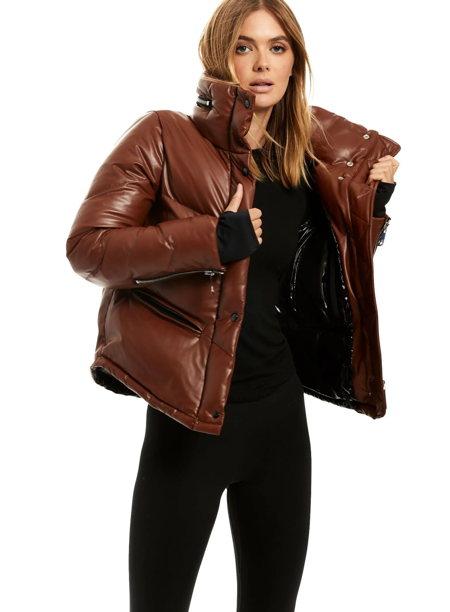 vegan_leather_athlete_7.webp Vegan Leather Athlete