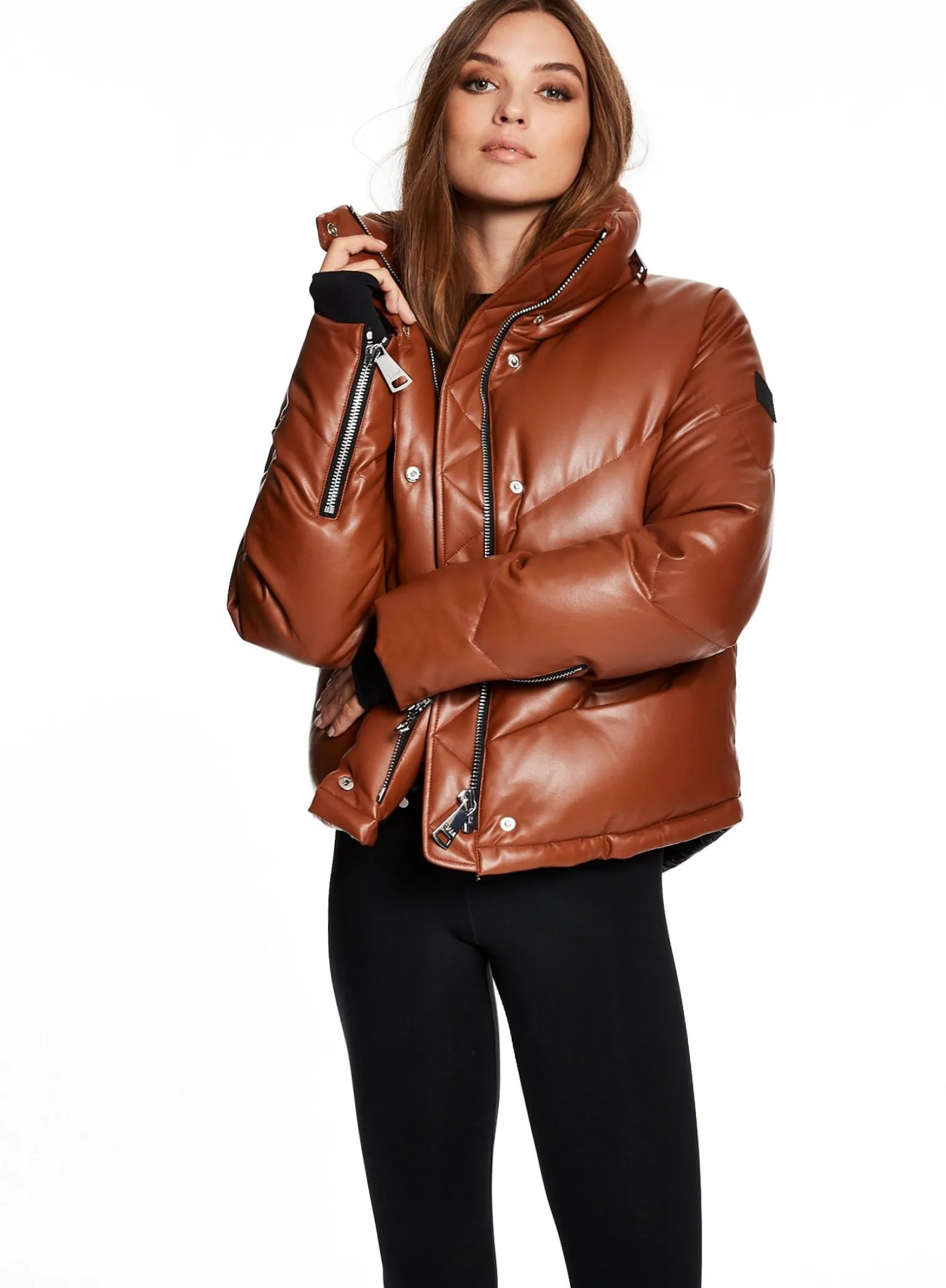 vegan_leather_athlete_8-1.webp Vegan Leather Athlete